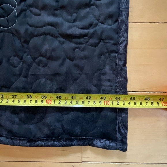 SOLD………..Quilt Skeleton Halloween Day of the Dead - Picture 5 of 6